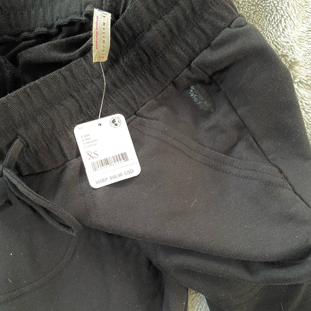 FP MOVEMENT BY FREE PEOPLE
Sunny Drawstring Jogger Sweat Pant BLACK XS